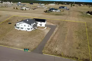 7792 Bannockburn Trl, Colorado Springs, CO 80908 - Photo 4