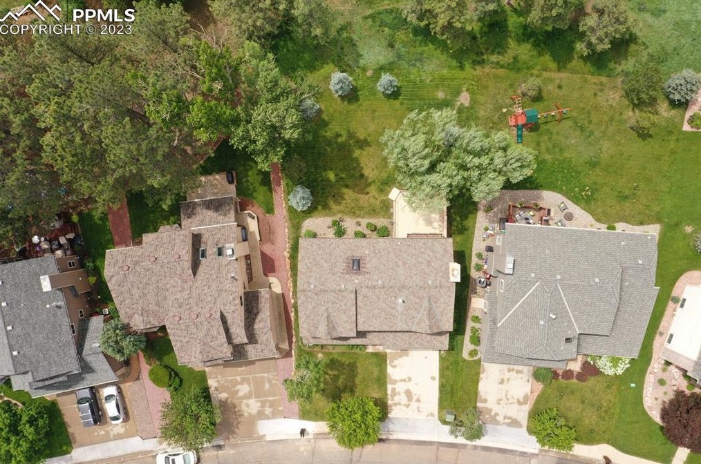 2275 Kittridge Ave, Colorado Springs CO 80919-3889 exterior