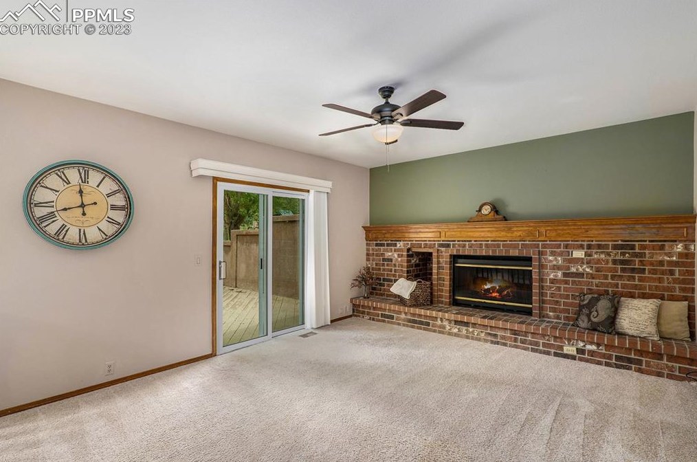 2275 Kittridge Ave, Colorado Springs CO 80919-3889 exterior