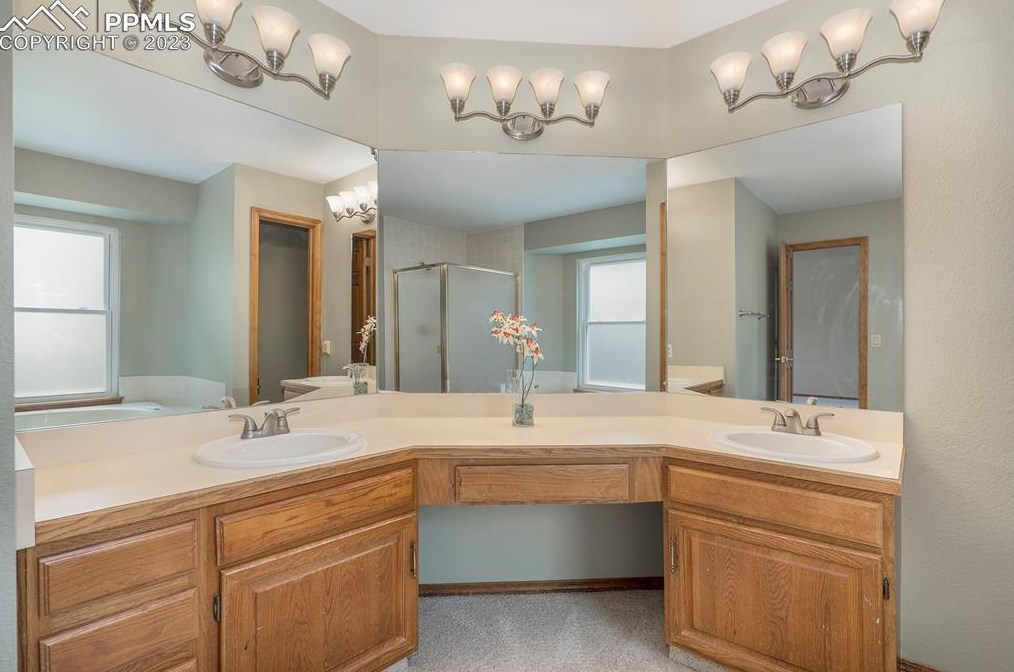 2275 Kittridge Ave, Colorado Springs CO 80919-3889 exterior