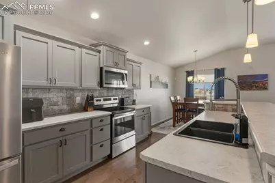 653 E Chaunsey Drive, Pueblo West, CO 81007 - Photo 14