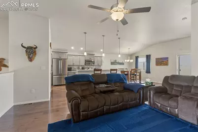 653 E Chaunsey Drive, Pueblo West, CO 81007 - Photo 6
