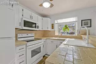 6836 Overland Dr, Colorado Springs, CO 80919 - Photo 10