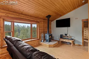 918 Douglas Fir Dr, Woodland Park, CO 80863 - Photo 24