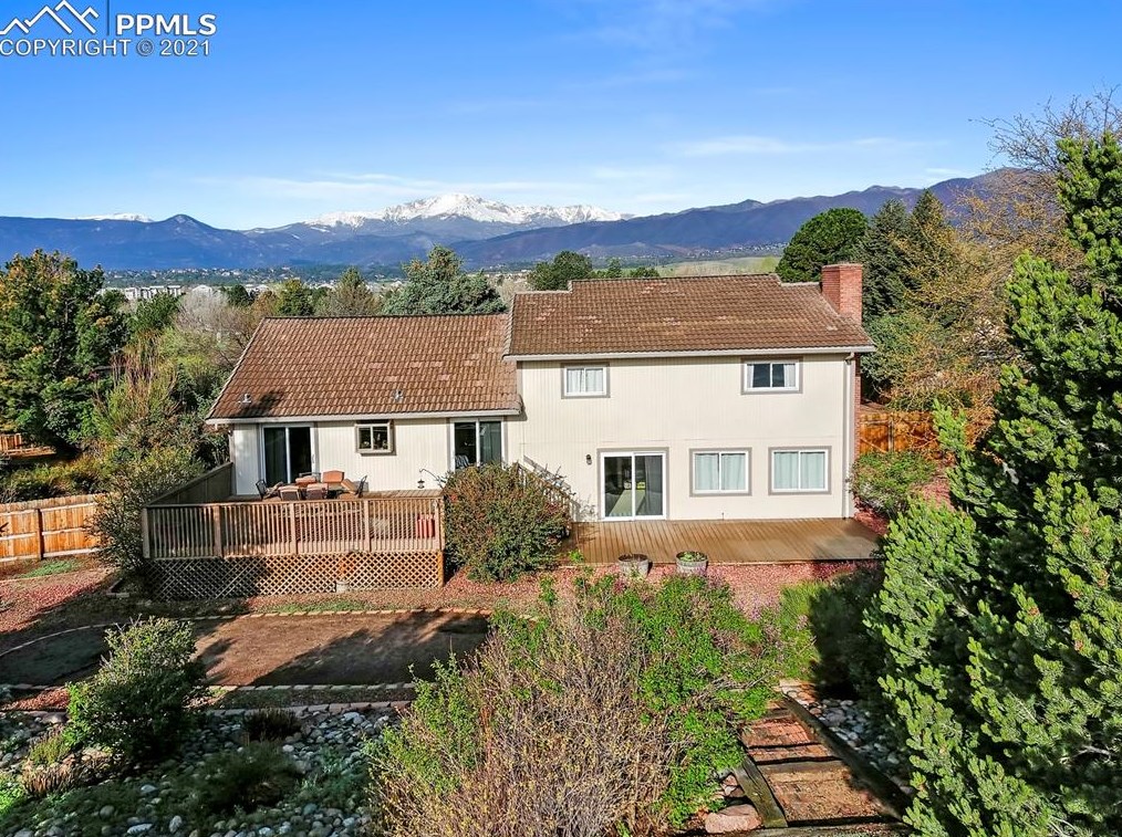 6333 Delmonico Dr, Colorado Springs, CO 80919-1803