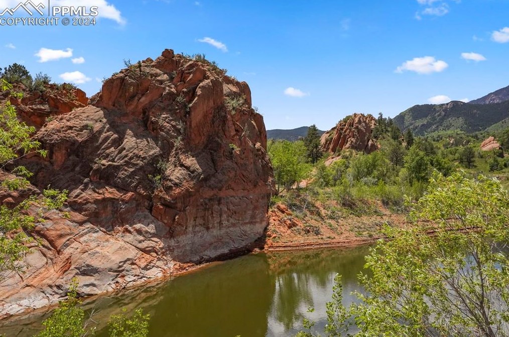 284 Crystal Park Rd, Crystal Hills CO exterior