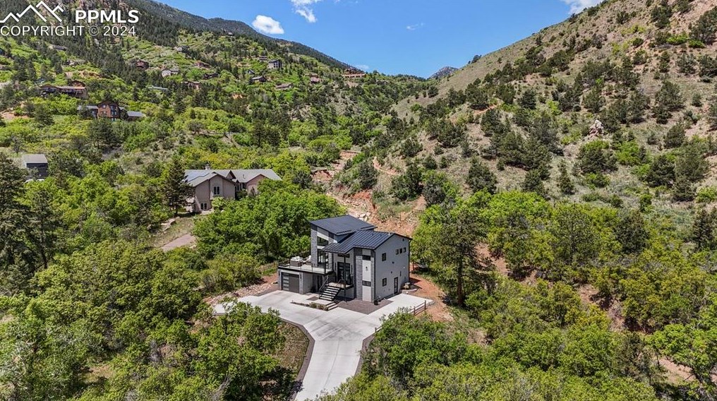 284 Crystal Park Rd, Crystal Hills CO exterior