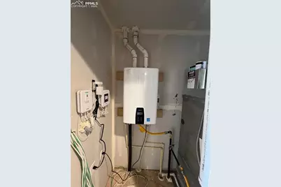 1729 Sandtoft Heights, Colorado Springs, CO 80951 - Photo 20