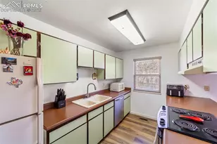 413 S Chelton Rd, Colorado Springs, CO 80910 - Photo 10