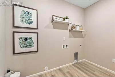 5747 Mireland View, Colorado Springs, CO 80927 - Photo 16