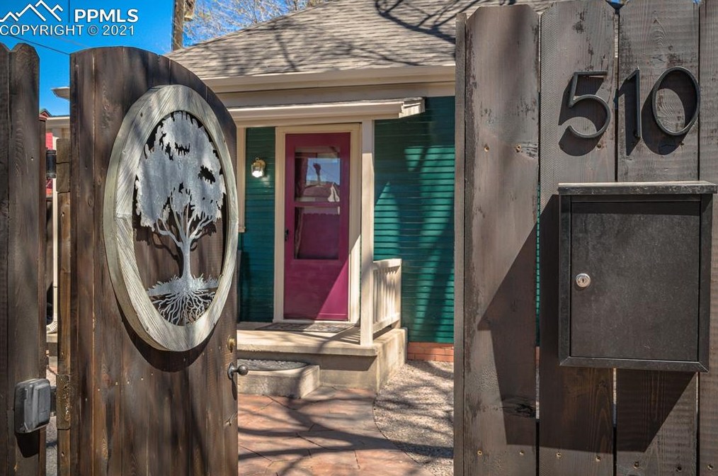510 Harrison St, Colorado Springs, CO 80907-5996