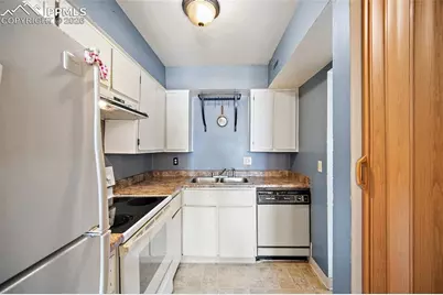 1708 Sawyer Way #161, Colorado Springs, CO 80915 - Photo 4