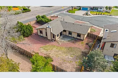 4180 Gleneagle Court, Colorado Springs, CO 80909 - Photo 32