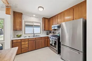1706 Querida Dr, Colorado Springs, CO 80909 - Photo 14