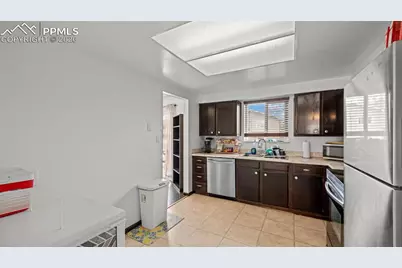 6813 Chesterfield Court, Colorado Springs, CO 80911 - Photo 10