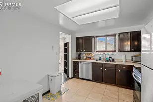 6813 Chesterfield Ct, Colorado Springs, CO 80911 - Photo 10