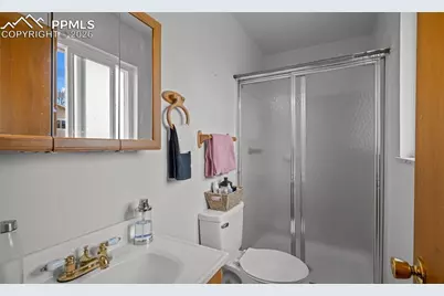 6813 Chesterfield Court, Colorado Springs, CO 80911 - Photo 16