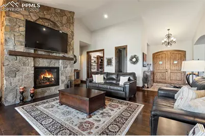 18905 Brockenbury Court, Monument, CO 80132 - Photo 4