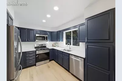 417 W Harrison Street, Colorado Springs, CO 80907 - Photo 8