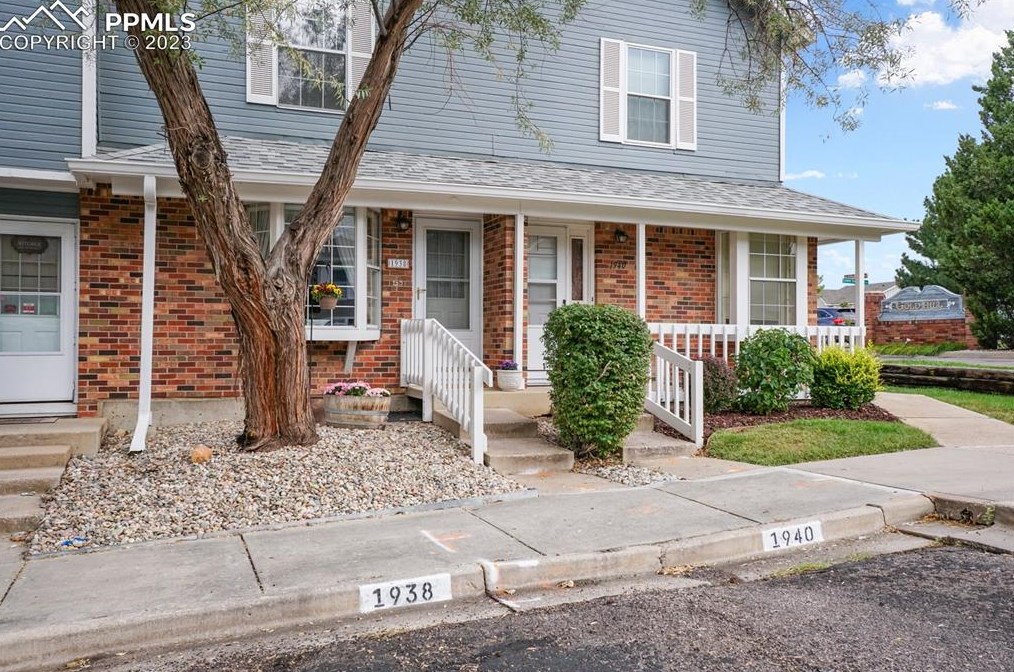1938 Giltshire Dr, Colorado Springs, CO 80905-4219