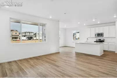 7882 Turkey Flat Lane, Colorado Springs, CO 80925 - Photo 4