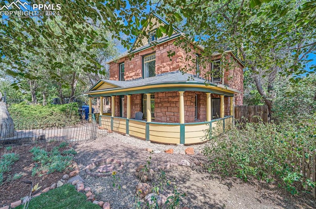 119 7th St, Colorado Springs, CO 80905-1454