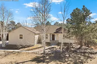 2655 Crestwood Dr, Monument, CO 80132 - Photo 2