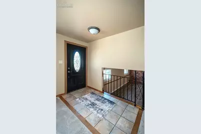 2226 Glenwood Circle, Colorado Springs, CO 80909 - Photo 4