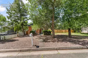 2407 Howbert St, Colorado Springs, CO 80904 - Photo 2