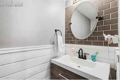 4104 Forrest Hill Road, Colorado Springs, CO 80907 - Photo 10