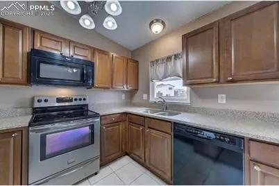 109 Blossom Field Court, Fountain, CO 80817 - Photo 10