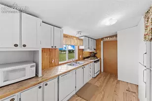 6245 Peerless Farms Rd, Peyton, CO 80831 - Photo 10