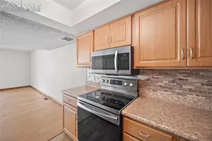 2520 Hamlet Ln, Colorado Springs, CO 80918 - Photo 14