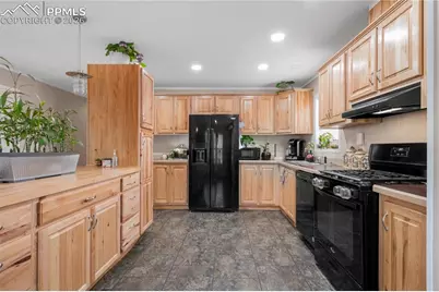 8395 Commanche Road, Colorado Springs, CO 80926 - Photo 8
