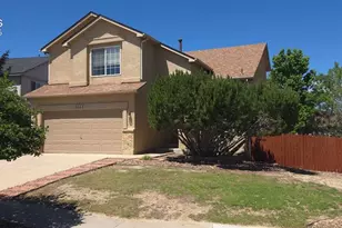 6668 Gooseberry Dr, Colorado Springs, CO 80923 - Photo 2