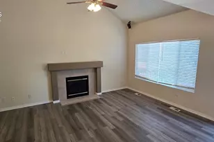 6668 Gooseberry Dr, Colorado Springs, CO 80923 - Photo 6