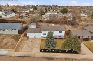 1268 Chiricahua Dr, Colorado Springs, CO 80915 - Photo 4