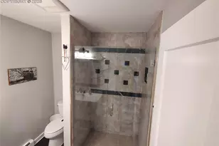 810 Broadview Pl, Colorado Springs, CO 80904 - Photo 10