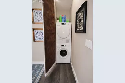 810 Broadview Place, Colorado Springs, CO 80904 - Photo 10