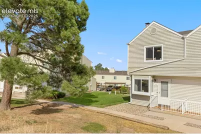 3112 Vail Pass Drive, Colorado Springs, CO 80917 - Photo 2