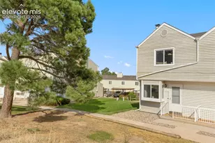 3112 Vail Pass Dr, Colorado Springs, CO 80917 - Photo 2