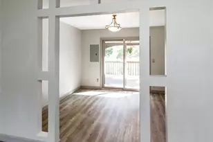 380 Silver Spring Cir, Colorado Springs, CO 80919 - Photo 8