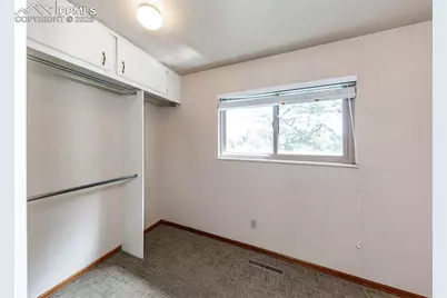 380 Silver Spring Circle, Colorado Springs, CO 80919 - Photo 18