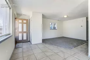 3025 Grandview St, Colorado Springs, CO 80907 - Photo 6