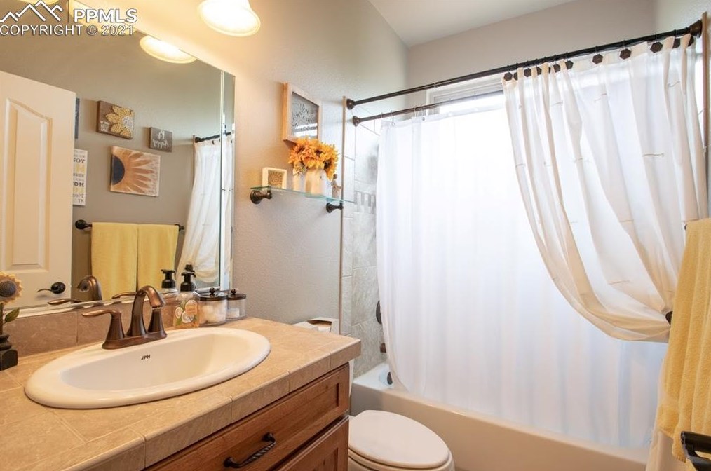 46 Primrose Ct, Canon City, CO 81212