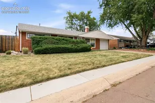 217 Elmwood Dr, Colorado Springs, CO 80907 - Photo 24