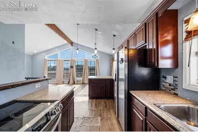 478 N Iliff Drive, Pueblo West, CO 81007 - Photo 4