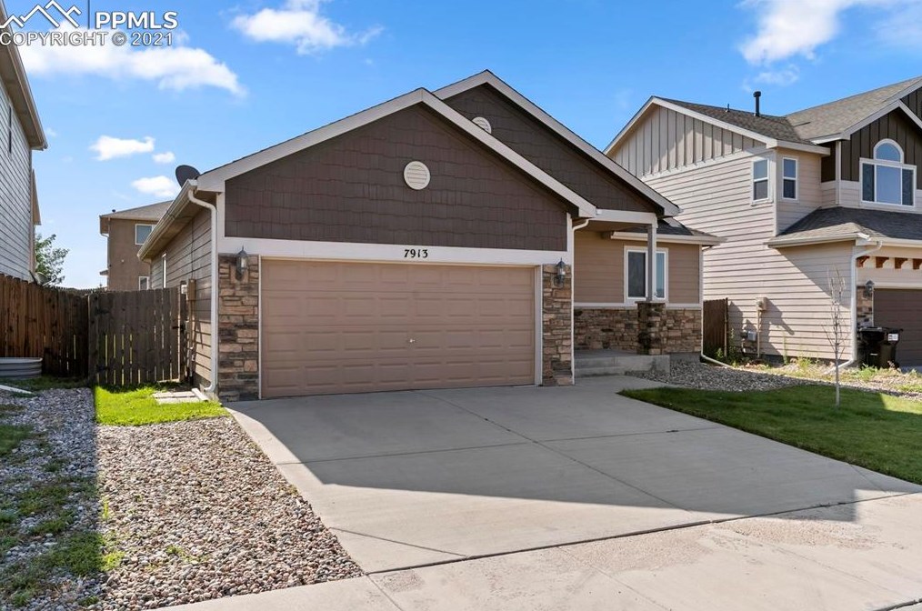 7913 Morton Dr, Fountain, CO 80817-1447