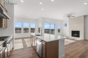 4505 Peak Crst Vw, Colorado Springs, CO 80918 - Photo 10