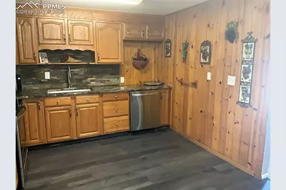 1226 Maxwell Street, Colorado Springs, CO 80906 - Photo 4